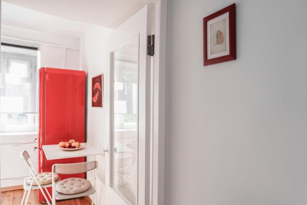 Алматы: Stylish studio apartment near Opera House