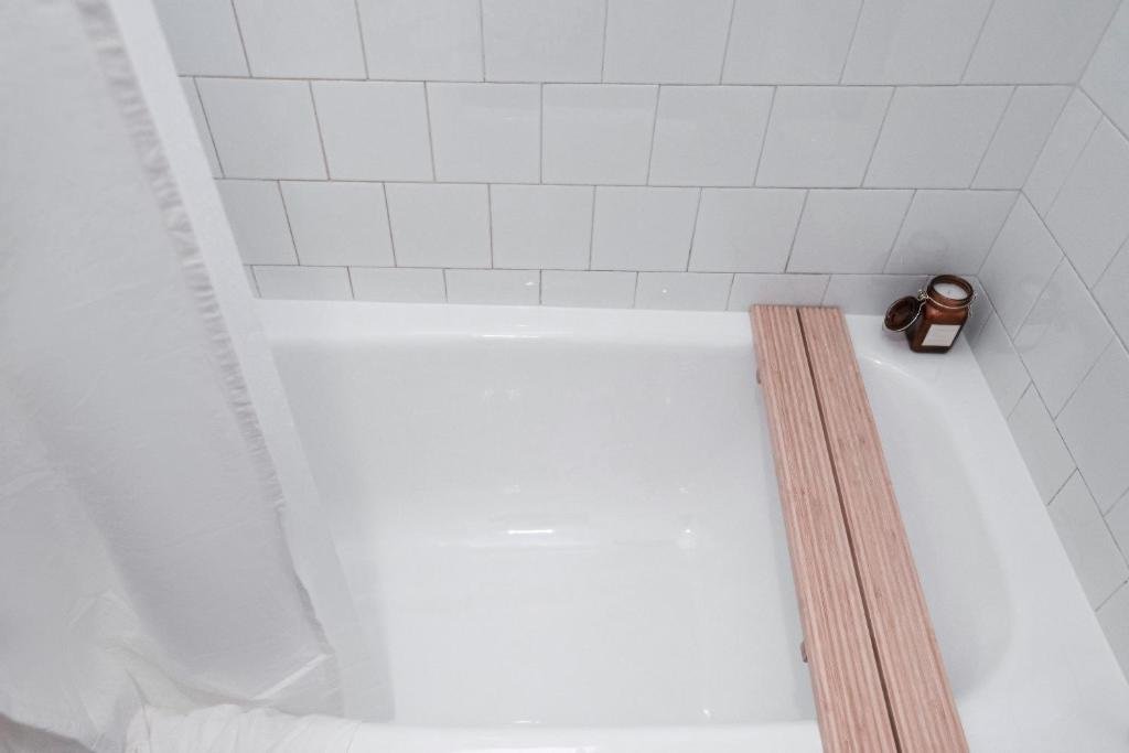 Алматы: Stylish studio apartment near Opera House
