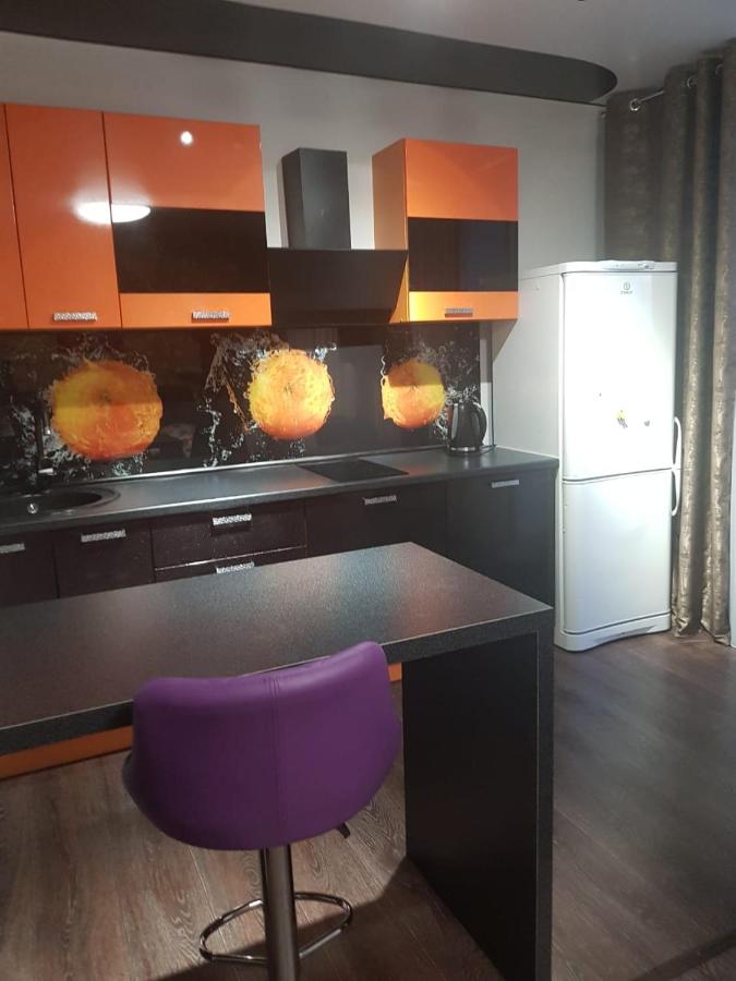 Кемерово: Apartment on Prospekt Shahterov 92
