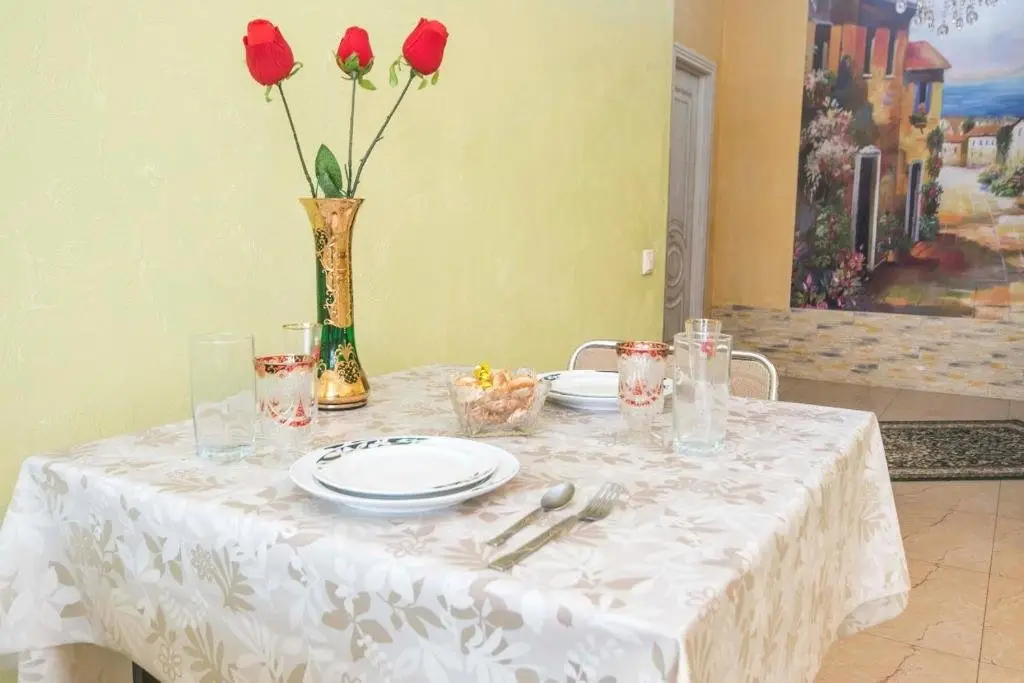 Алматы: Apartment on Seyfulina 589a