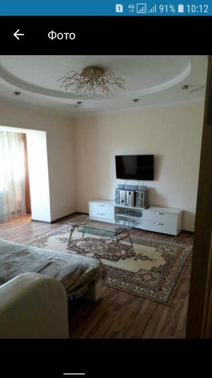Алматы: Apartment On Utegen Batyra 108