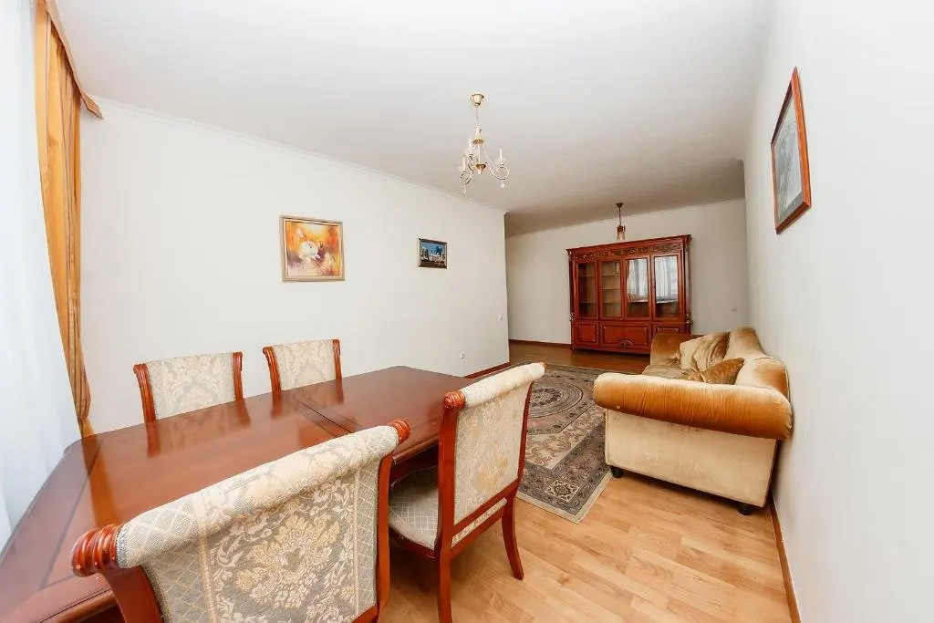 Астана: Apartments Nursaya 2 On Dostyq 13/1