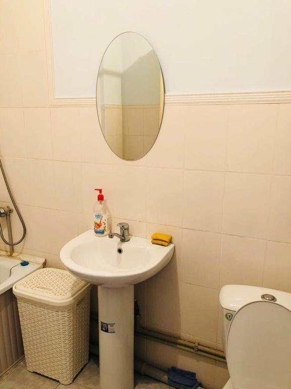 Алматы: Apartment on Mkr Mamyr 3