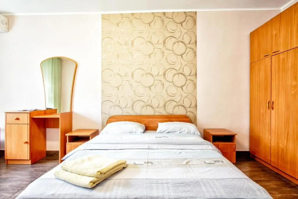 Алматы: Studio Apartments On Shevchenko 77