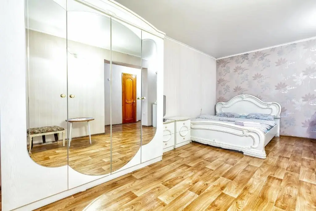 Алматы: Cozy apartment in the city center. 405