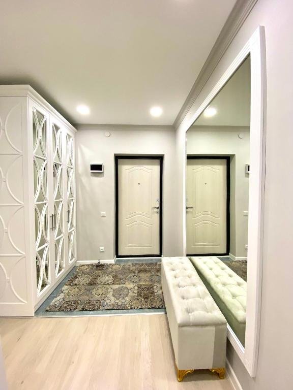 Алматы: Comfortable apartment on Tole bi 285/8
