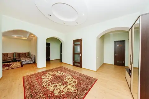 3 Bedroom Apartments On Sarayshik — фото 1