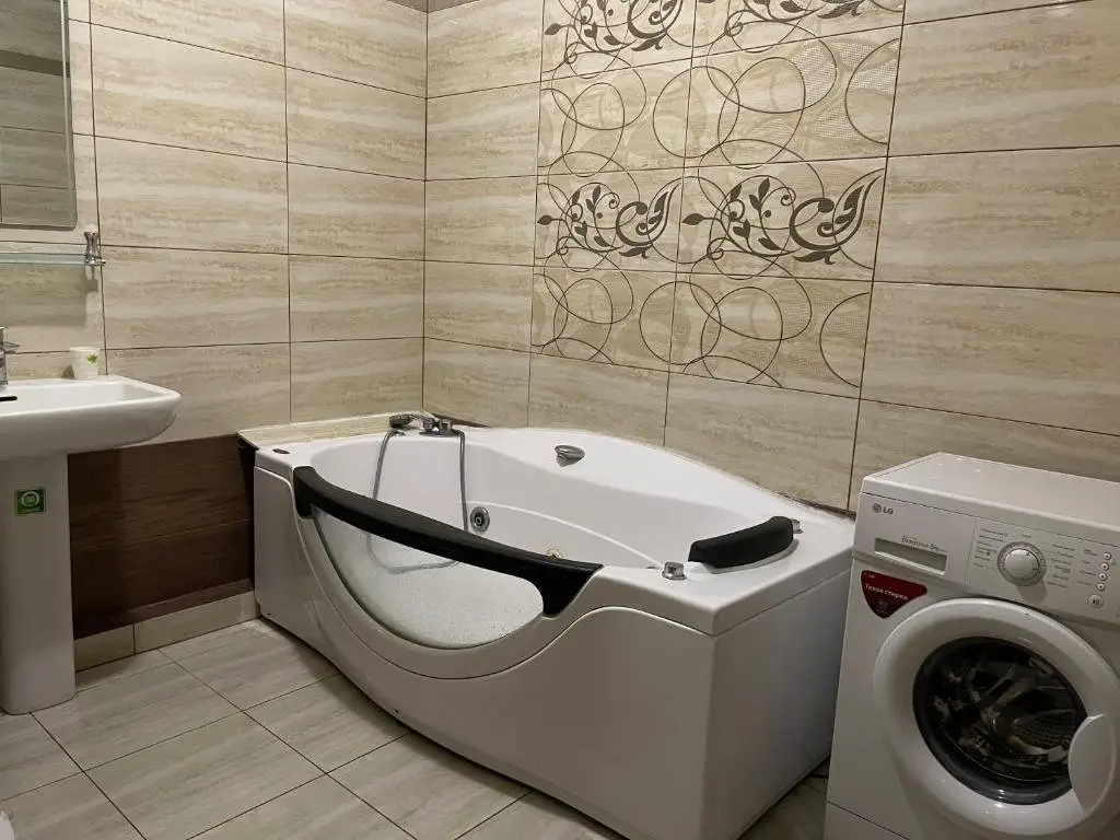 2 room apartment at city center — фото 1