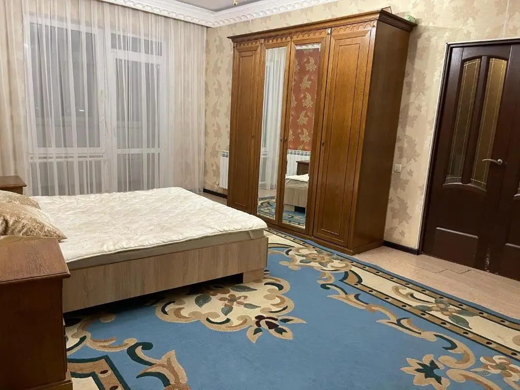 Алматы: 2 room apartment at city center