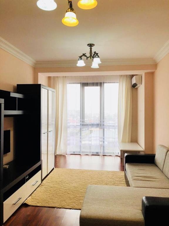 Алматы: Apartment on Mkr Mamyr 7
