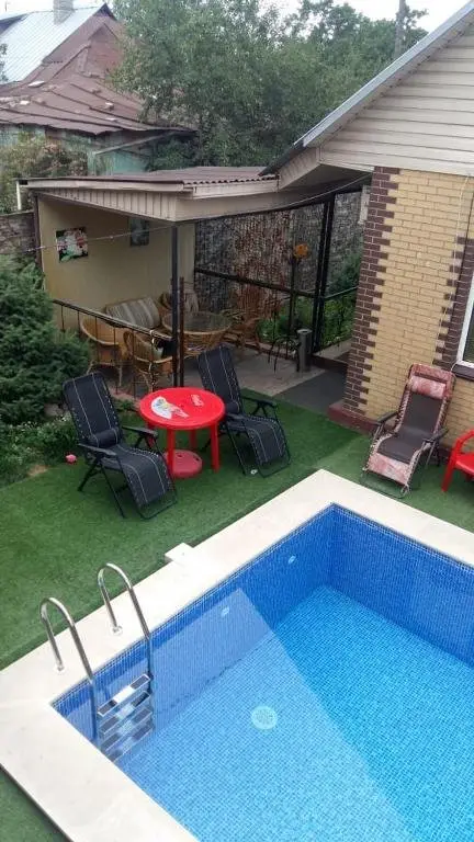 Алматы: Vacation Home on Kyrgyzskaya 14