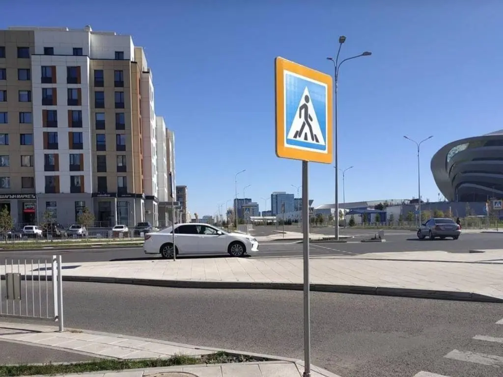 Астана: Apartment on Avenue Qubanbay Batyr 58B