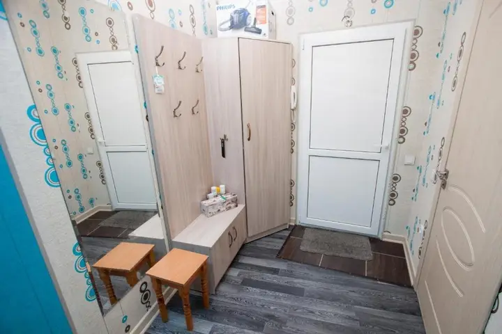 Алматы: Apartment On Navoi 208\56