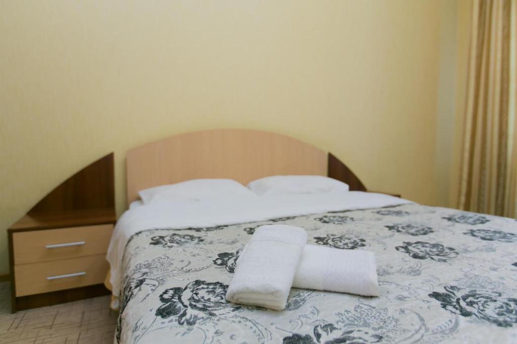 Астана: Two bedroom apartment on Turkistan st 2