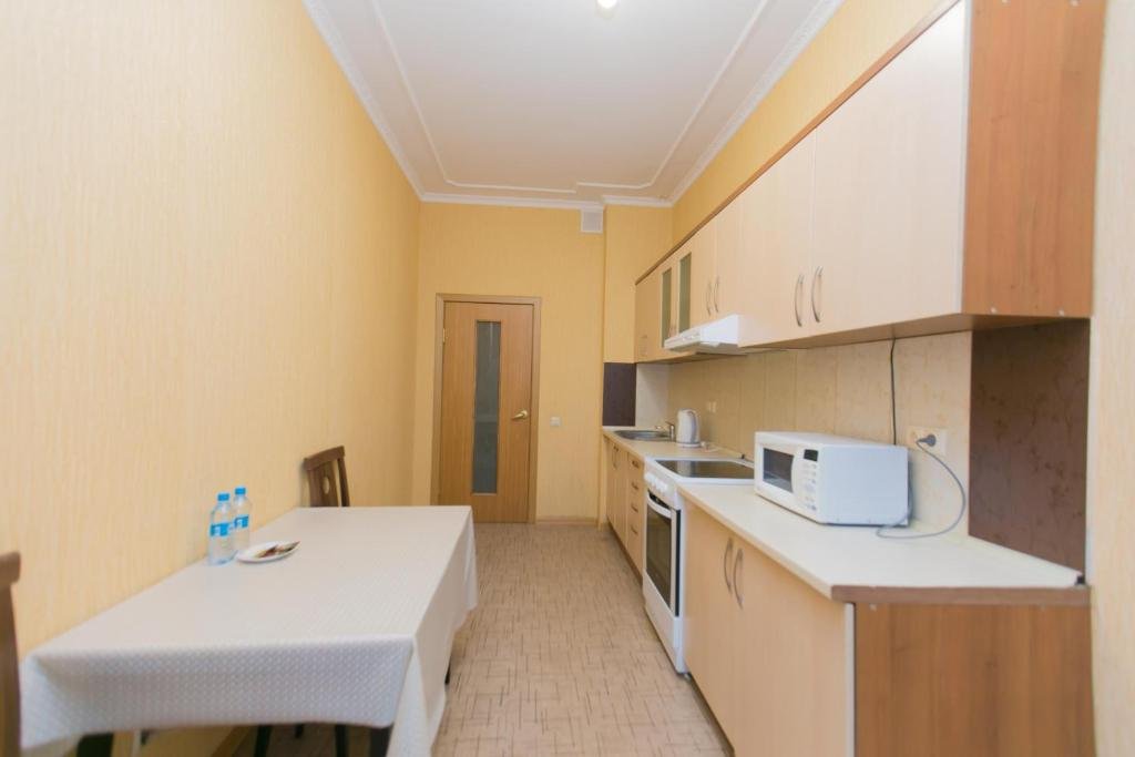 Астана: Two bedroom apartment on Turkistan st 2