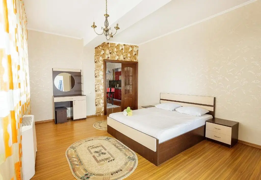 Астана: 2 Rooms Dostyk 5 Apatment