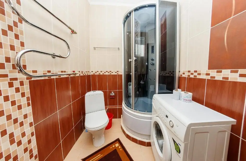 Астана: 2 Rooms Dostyk 5 Apatment