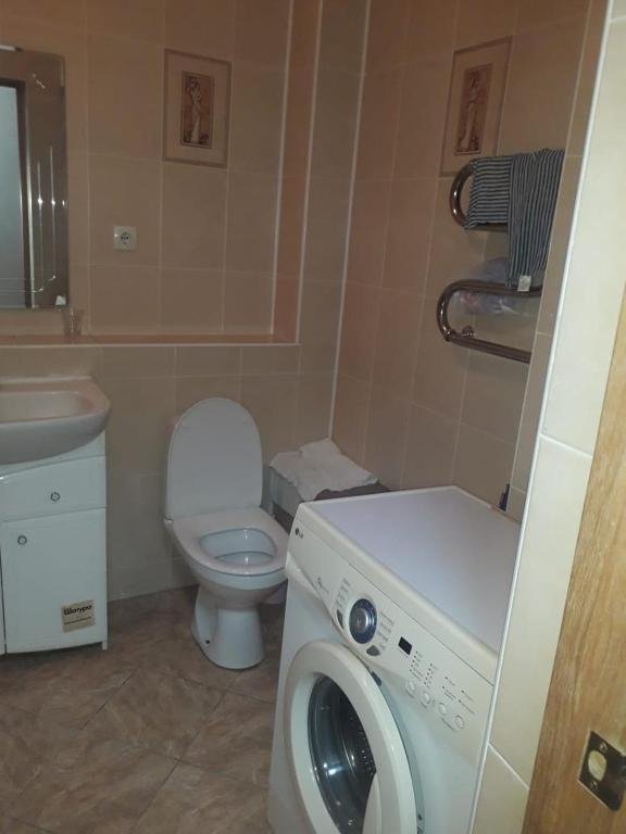 Астана: Apartment on Syghanaq 15