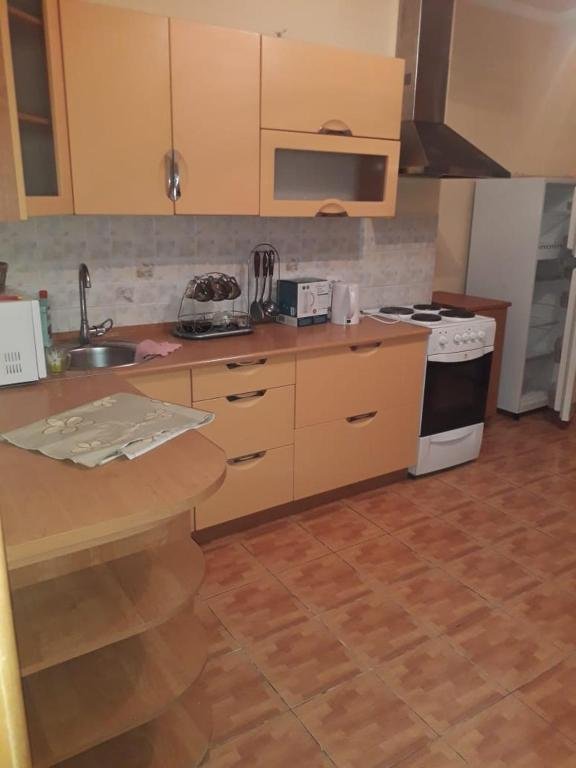 Астана: Apartment on Syghanaq 15