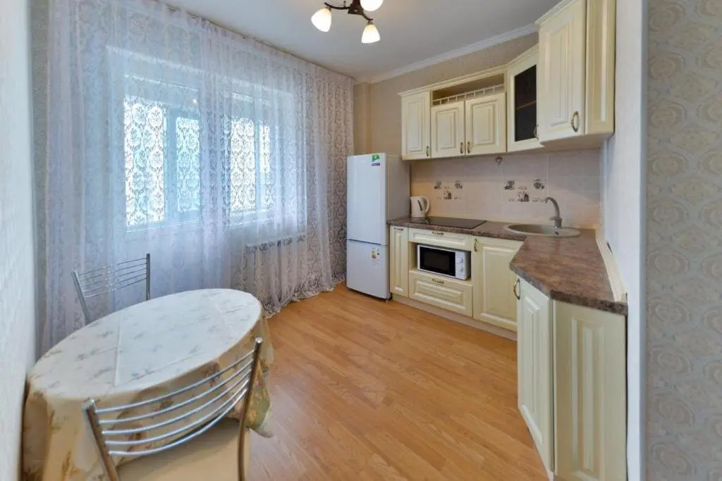 Астана: Aparment Lazurniy Kvartal