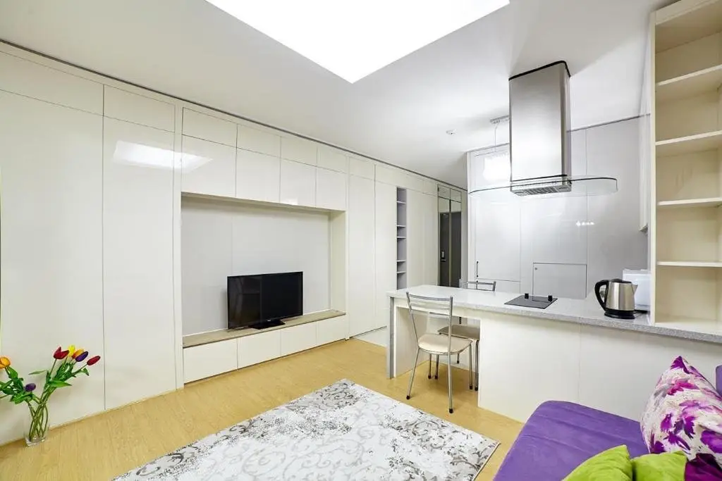 Астана: Apartments On Koshkarbaeva 10/1