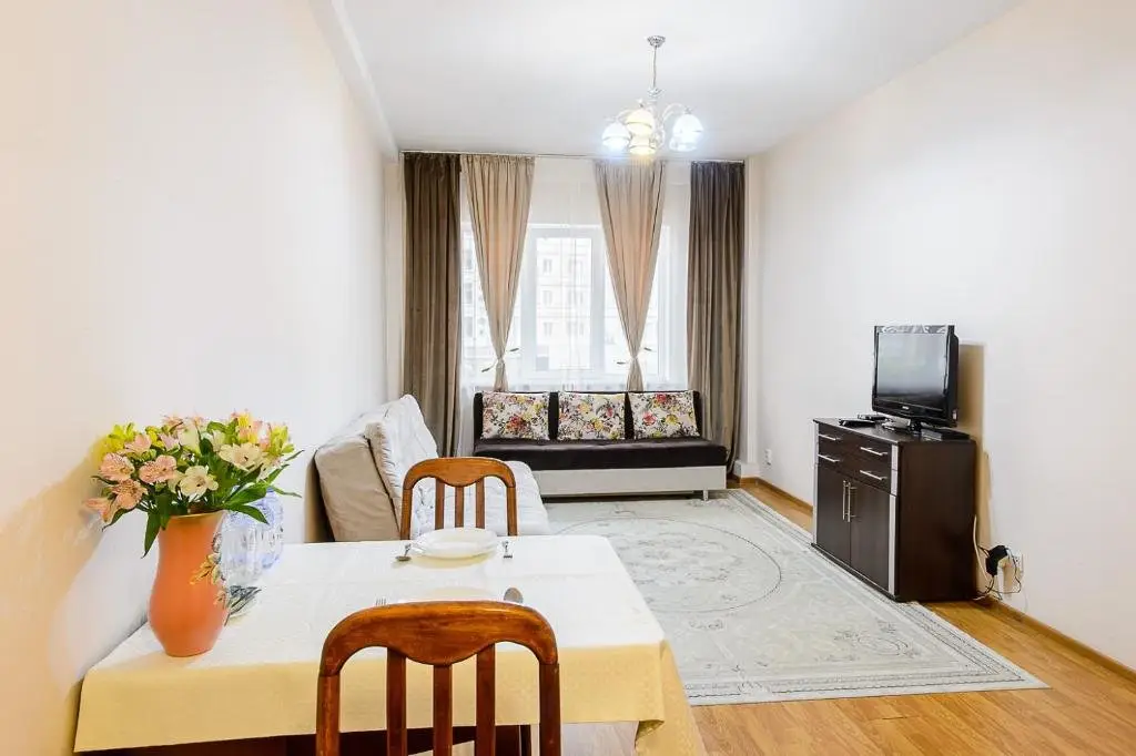 Алматы: Apartment on Navoi 208 2