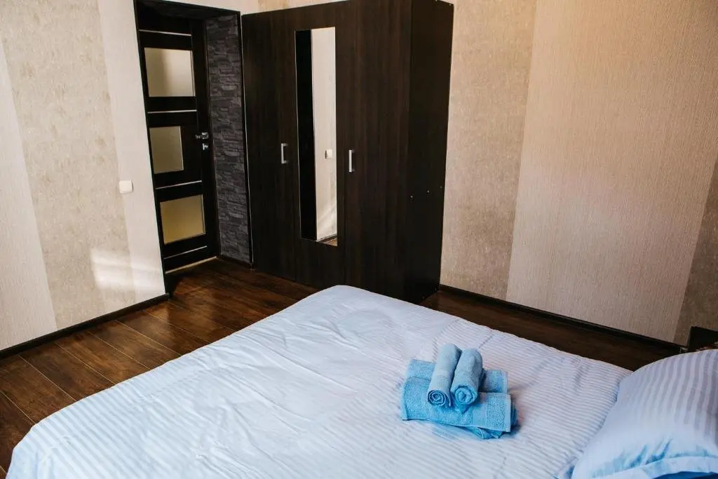 Алматы: Apartment on Torekulova 66