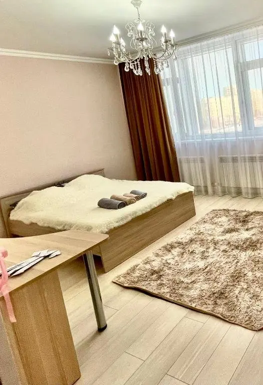 Астана: Comfortable apartment on Bokeyhana street 32