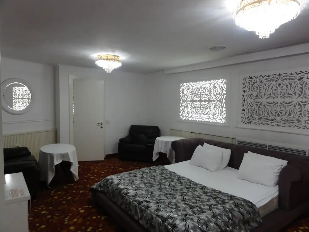 Шымкент: Park Villa