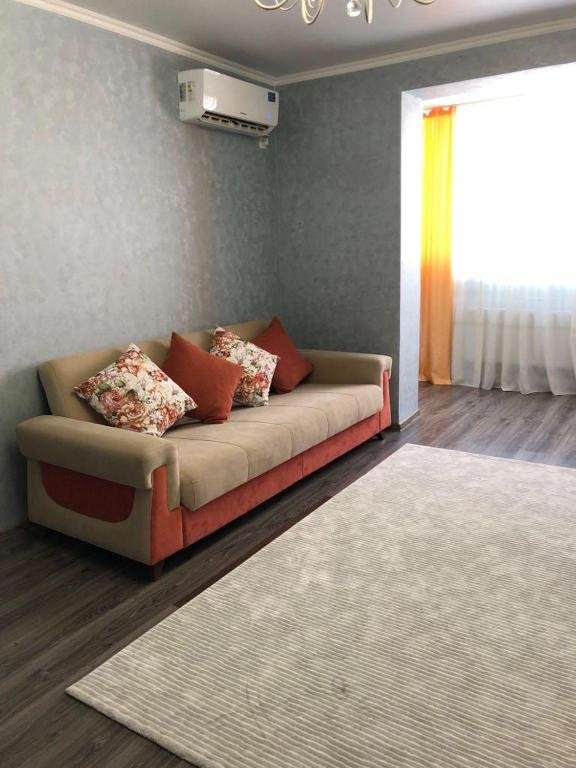Алматы: Apartment on Brusilovskogo 167