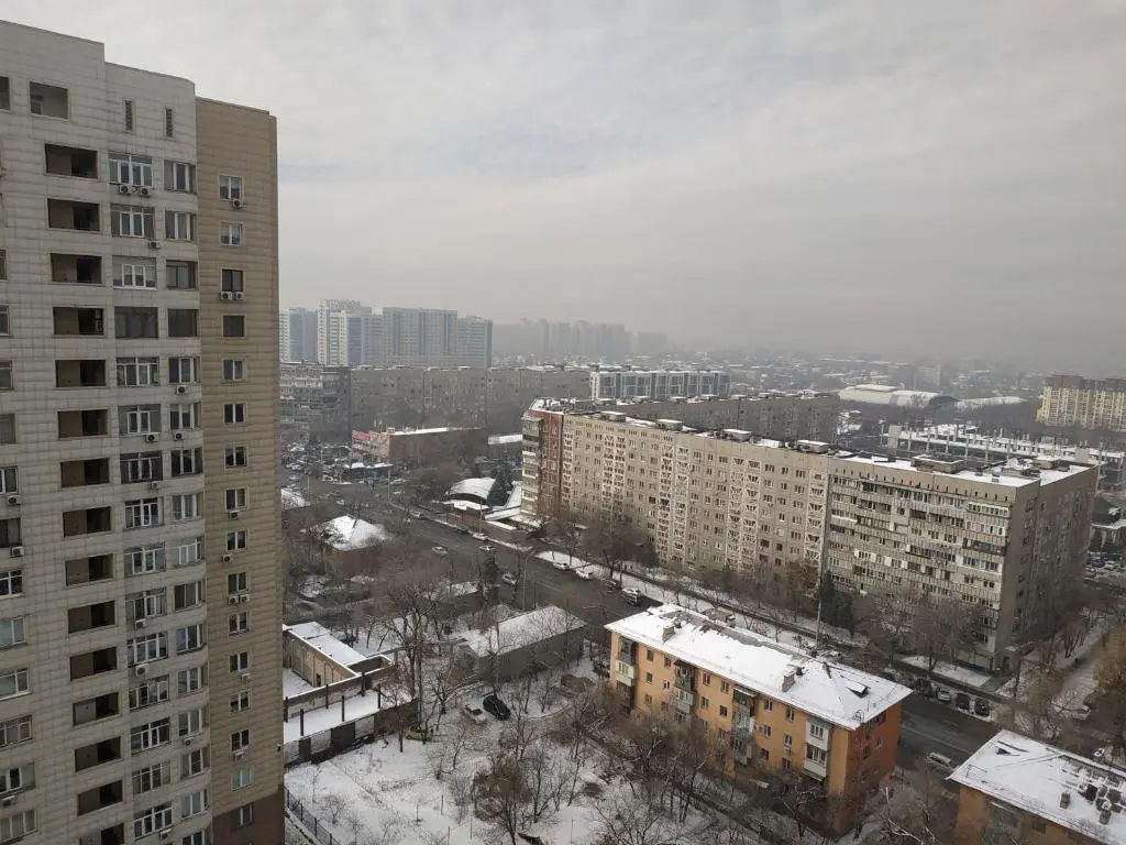 Алматы: Apartment on Solodovnikov 21e
