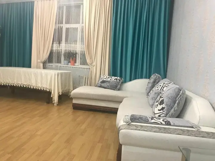 Алматы: Apartment on Bulvar Bukhar-Zhirau 23