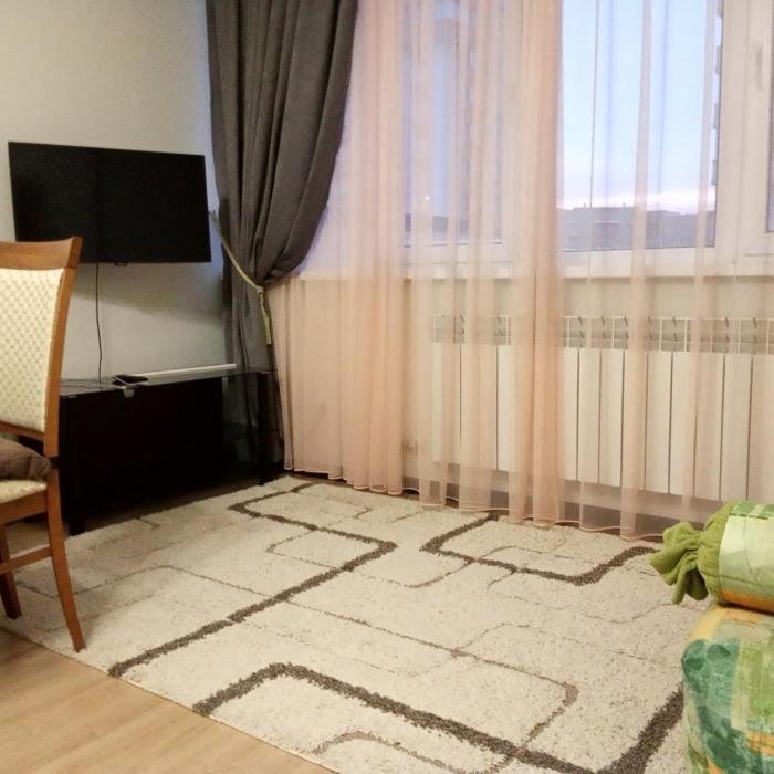 Алматы: Apartment on Gagarina 133 b