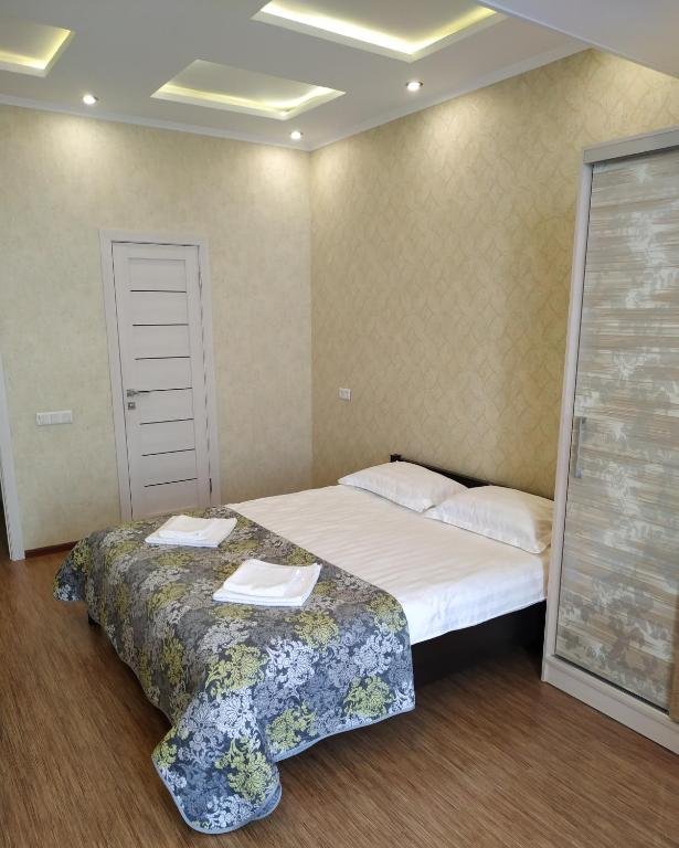 Алматы: Apartment on Kaiberkova 35a