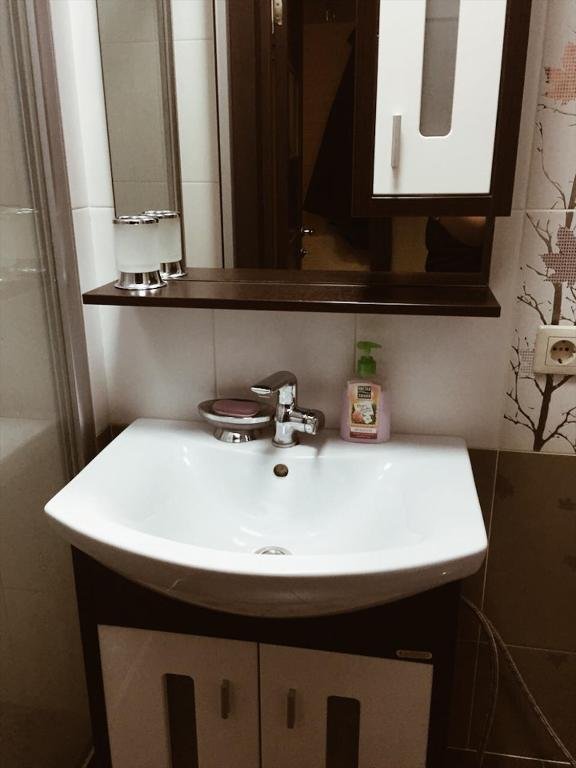 Алматы: Apartment on Satpayeva 30