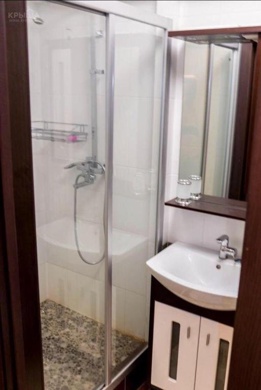Алматы: Apartment on Satpayeva 30