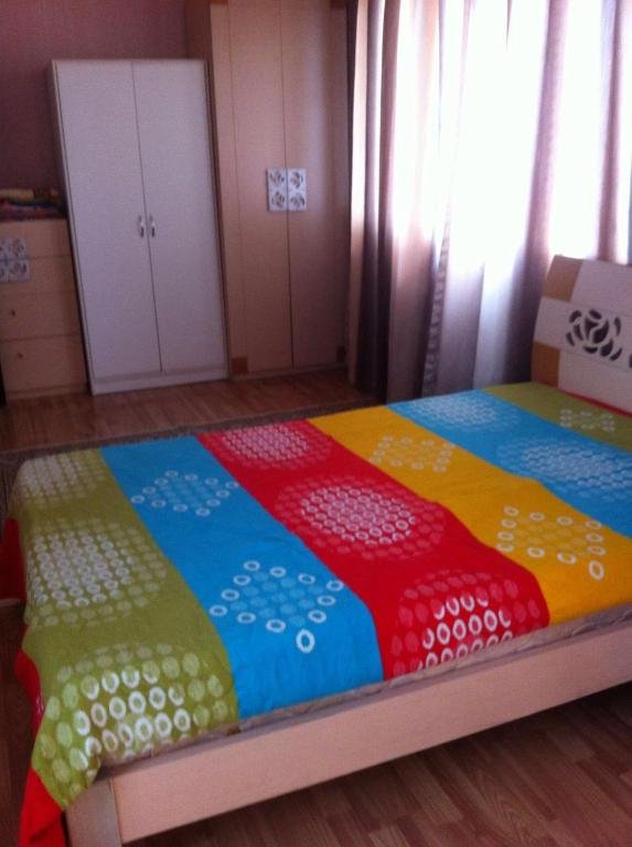 Алматы: Apartment on Al-Farabi 53