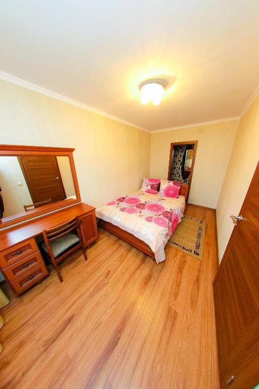 Усть-Каменогорск: Apartment on Kaisenova