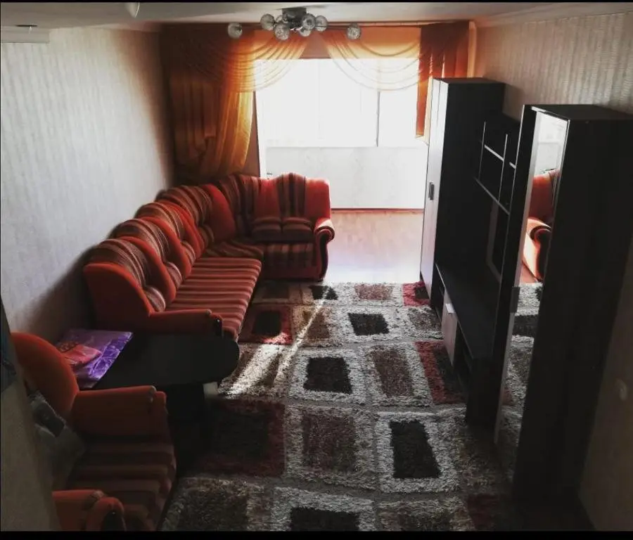 Актау: Lucky Flat