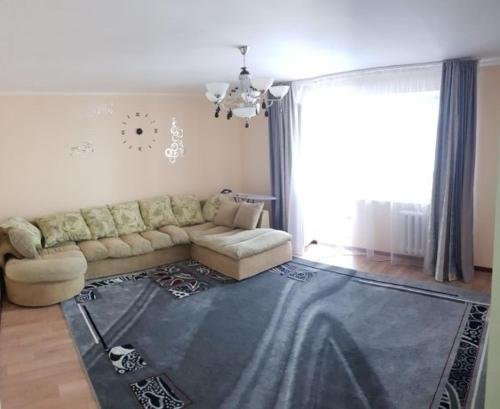 Усть-Каменогорск: Apartment on Prospekt Kuanysha Satpaeva 36 1