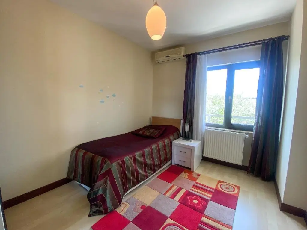 Атырау: Altaca Residence