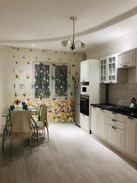 Атырау: Apartament in the middle of the city Atyrau,the best neighborhood of city