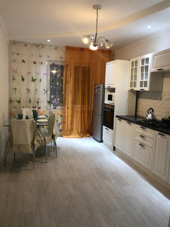Атырау: Apartments in the middle of the city in Atyrau