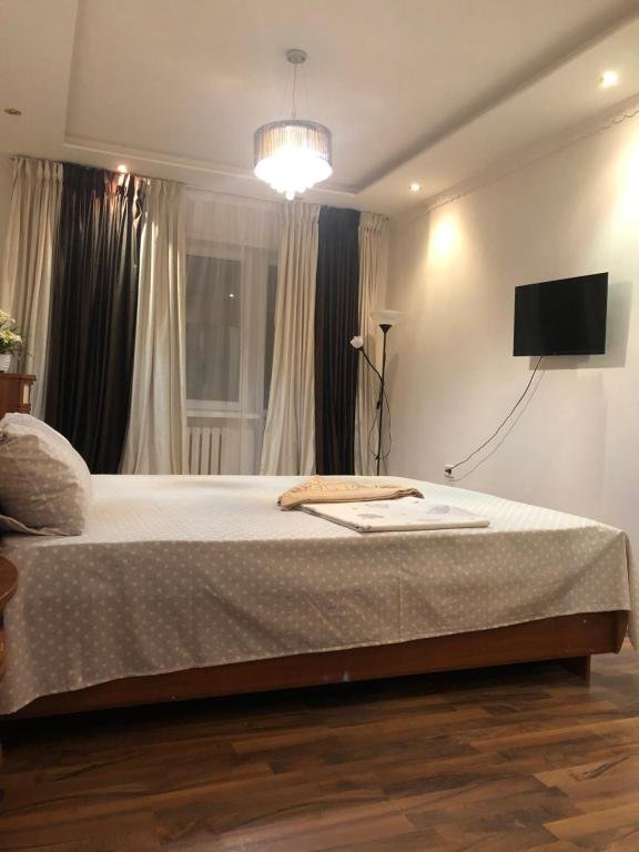 Атырау: Apartments in the middle of the city in Atyrau