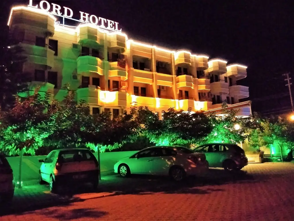 Lord Hotel — фото 1