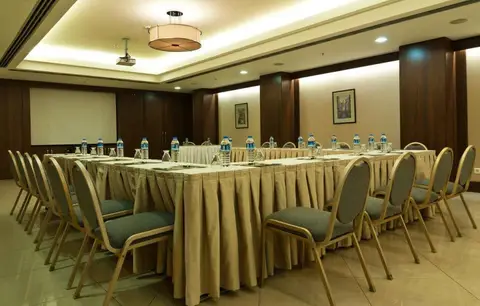 Riva Hotel Taksim — фото 1
