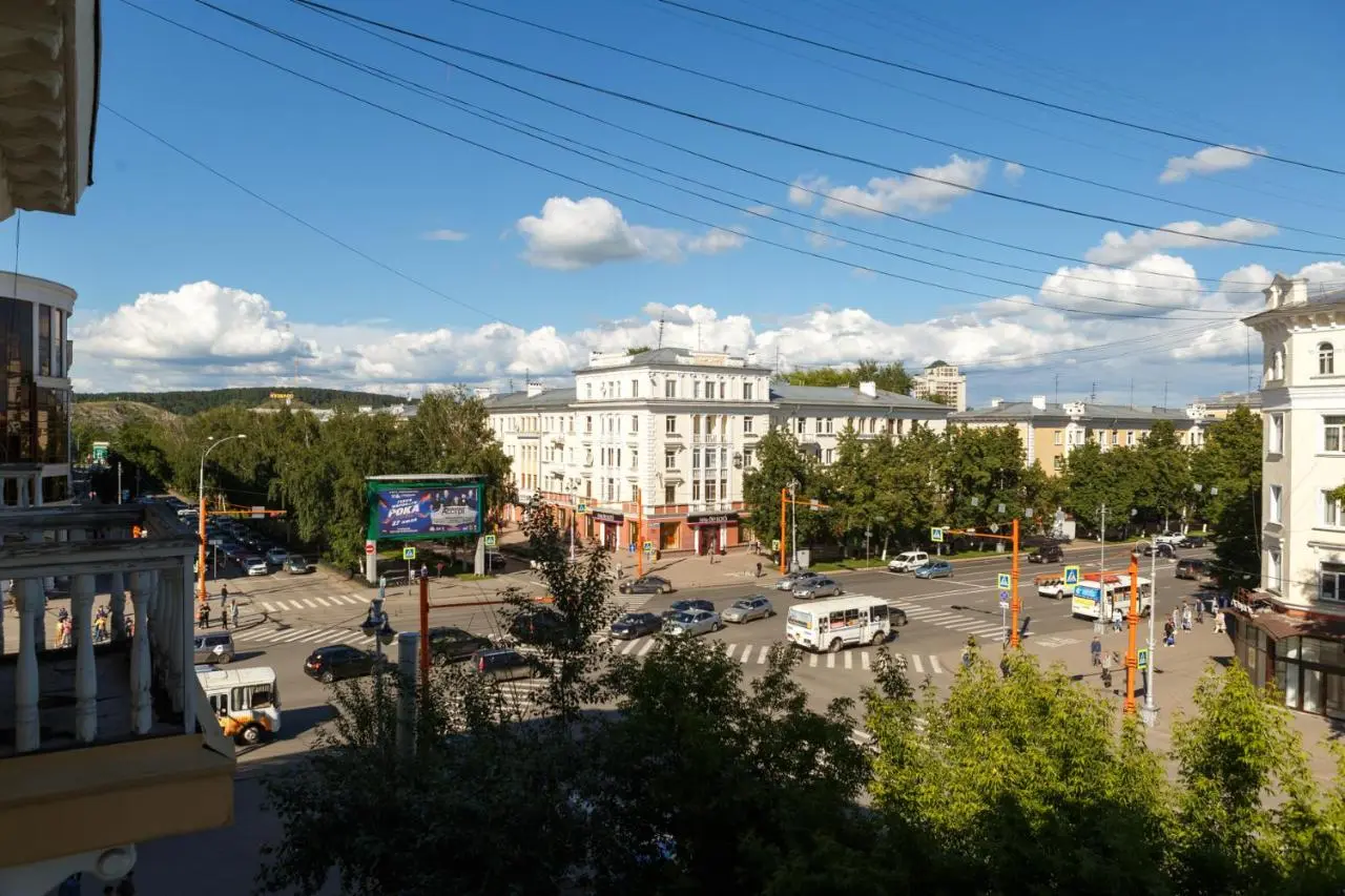 Кемерово: Семейные свободные апартаменты Renthome в самом центре города