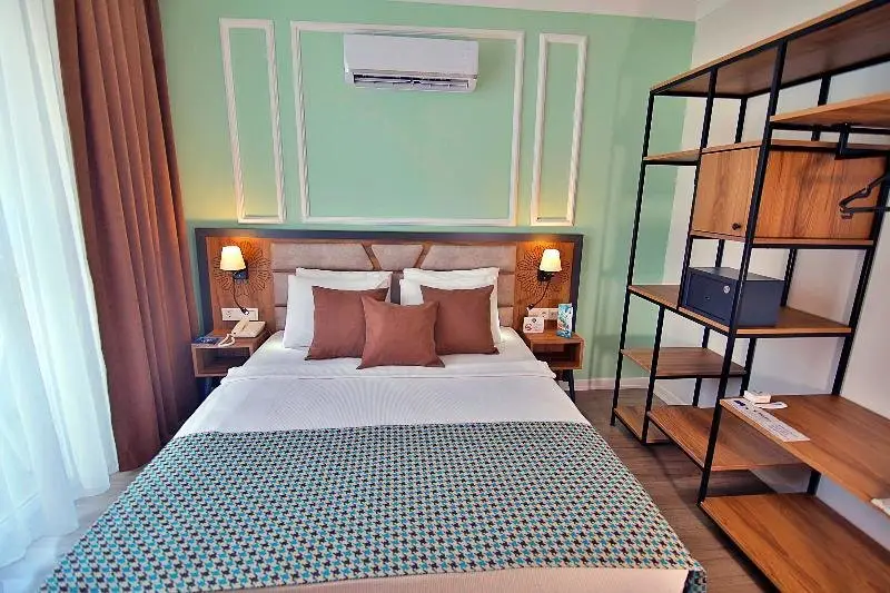 Аланья: Club Big Blue Suite Hotel
