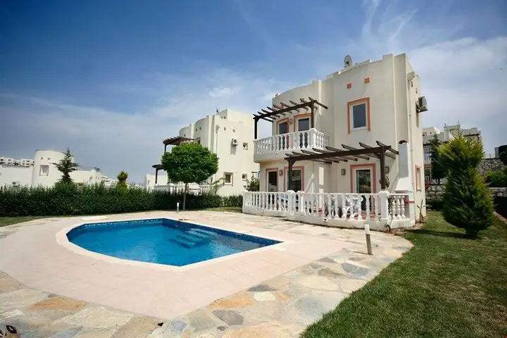 Милас: Bodrum Tuzla BD418