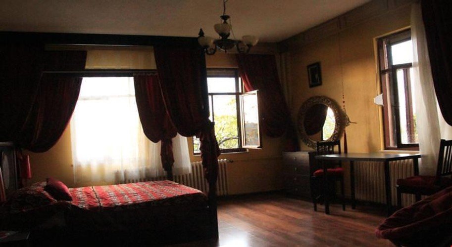 Османгази: 399 Uludağ Konuk Evi